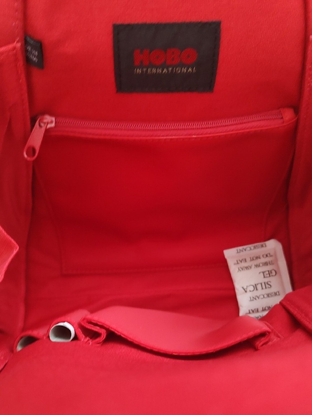New Black Leather Sling Backpack - Sleek Men Or Women Crossbody Bag - Picture 3 of 9